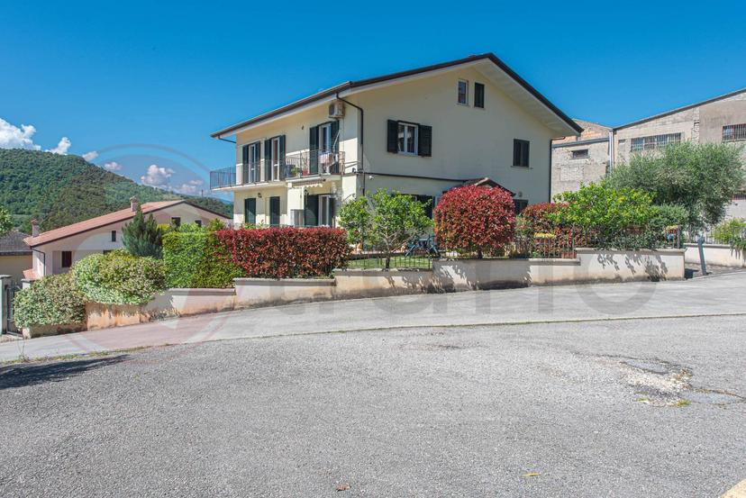 Appartamento in Via Borgo Murata Snc, Arce — foto 3 di 5