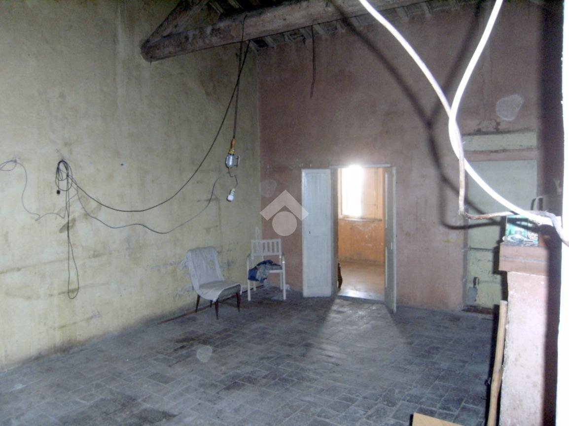 Casa indipendente in Via Casenuove Granari 34, Montopoli di Sabina