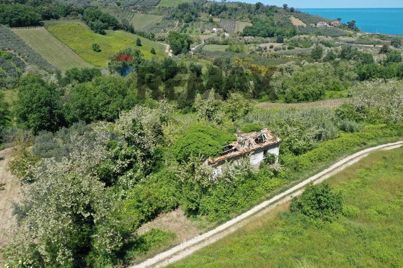 Rustico in Contrada Coste del Molino, Rocca San Giovanni — foto 2 di 5