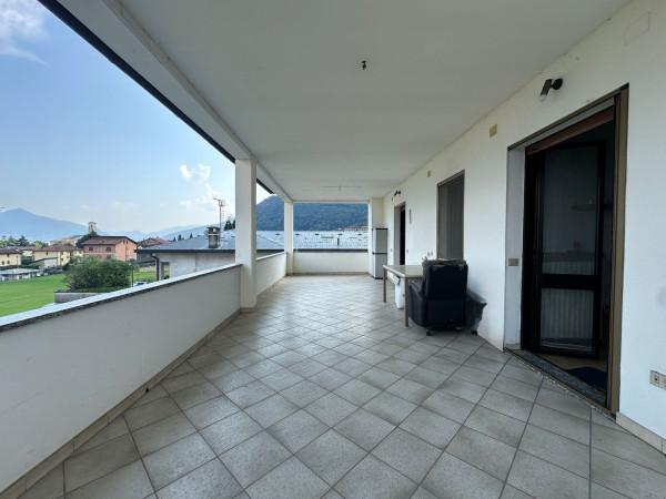 Appartamento in Via Aldo Rumi, Dongo — foto 3 di 5