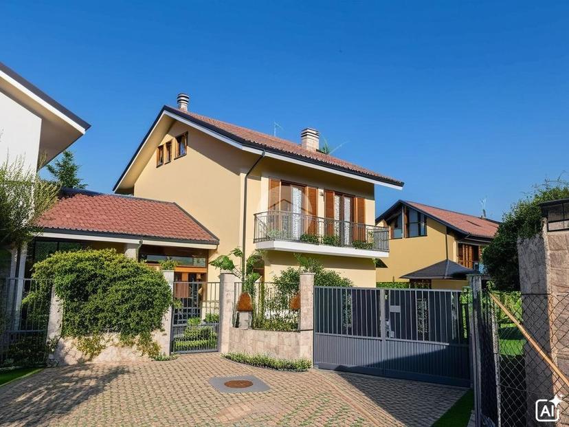 Villa in Via Sangano 74, Bruino — foto 3 di 5