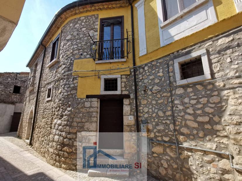 Casa indipendente in Via Mattaleoni, Vitulano — foto 4 di 5