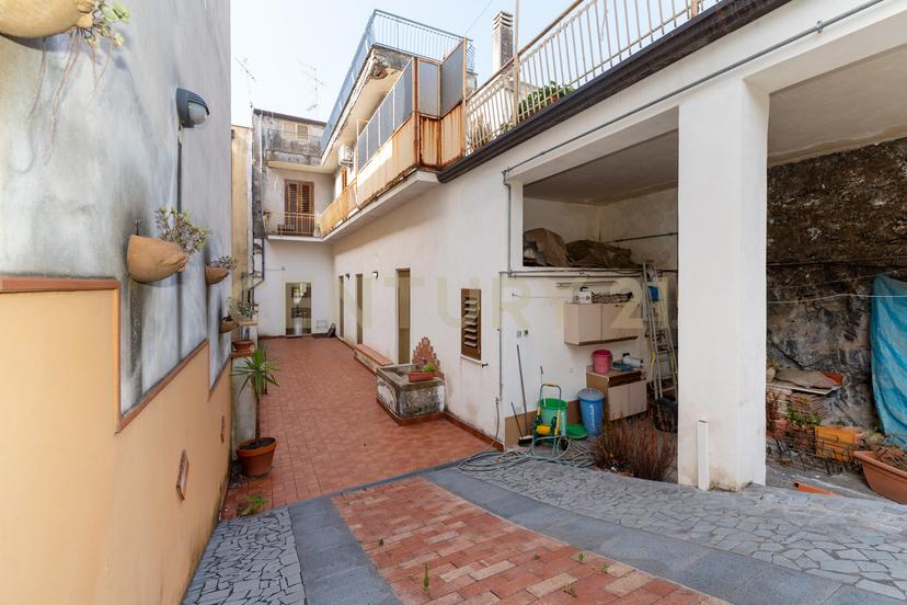 Casa indipendente in Via Monte Grappa 8, Zafferana Etnea — foto 5 di 5