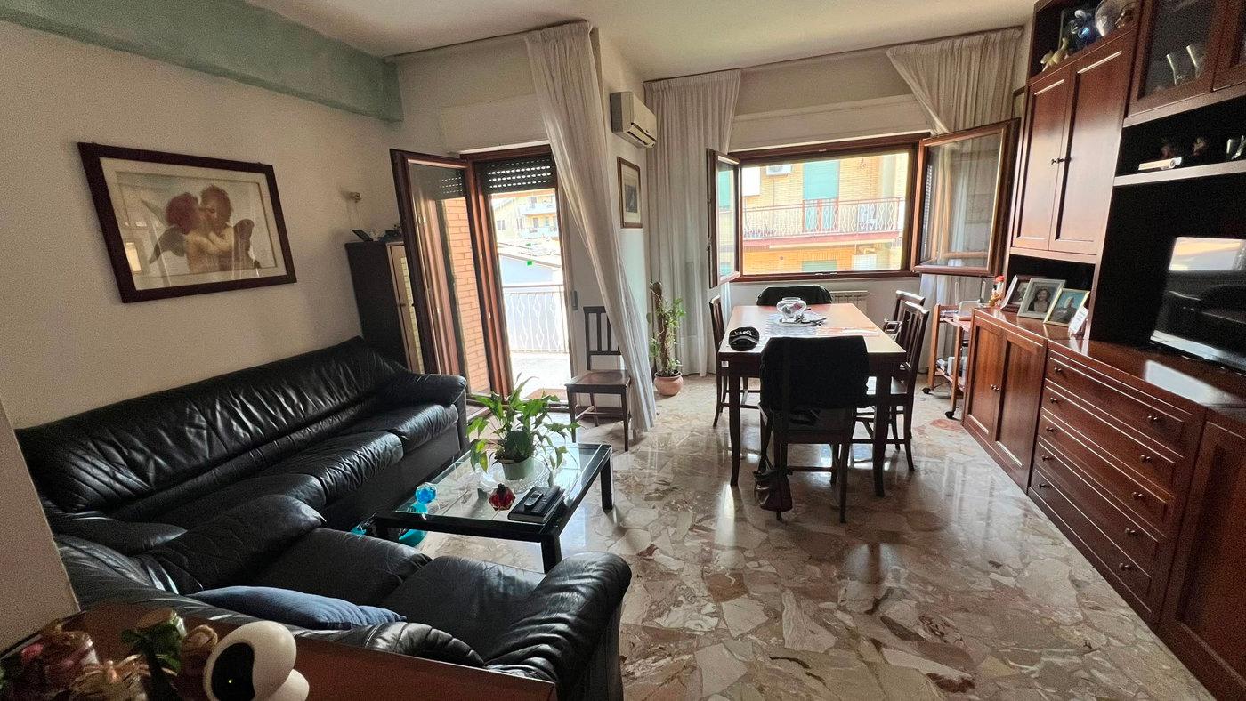 Quadrilocale in Via 4 Giornate di Napoli 56, Civita Castellana