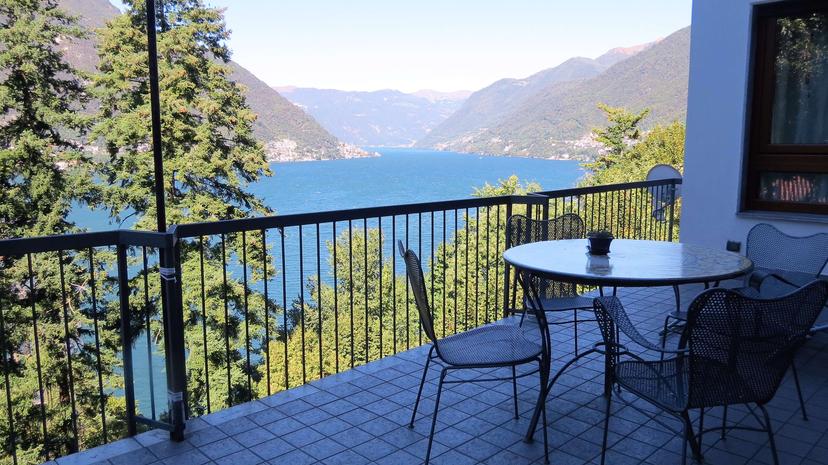 Villa unifamiliare in Via per Bellagio 5, Faggeto Lario — foto 2 di 5