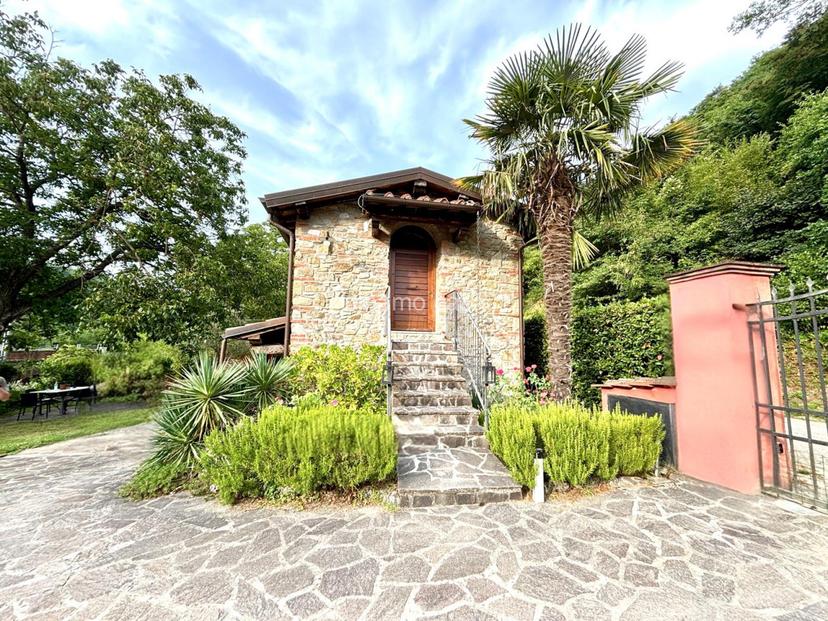 Casa colonica in Via Roccacerbaia, Vernio — foto 4 di 5
