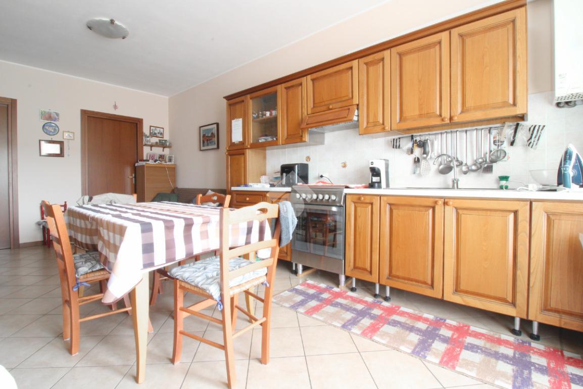Trilocale in Via Vimanone 15, Cura Carpignano