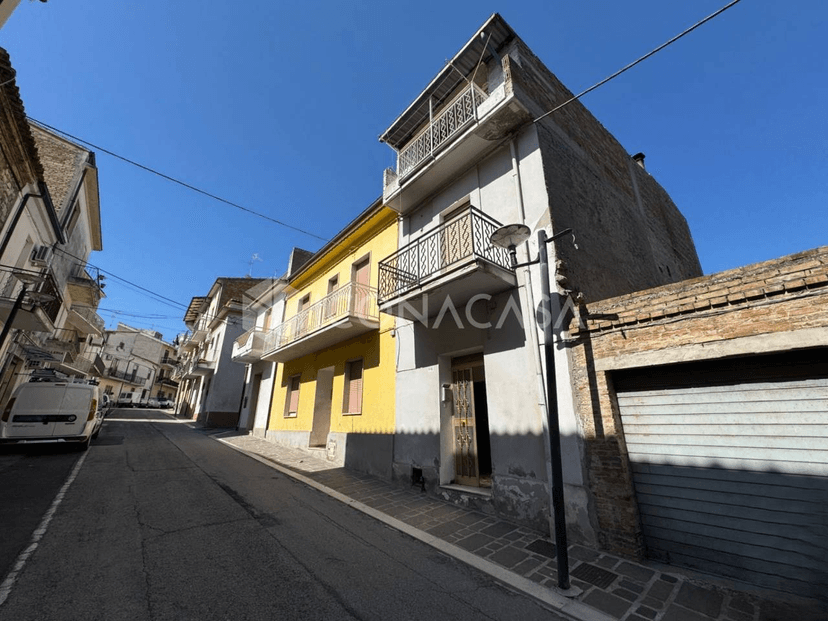 Casa indipendente in Corso Duca degli Abruzzi, Cupello — foto 2 di 5
