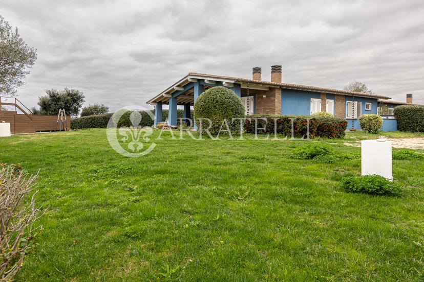 Villa in Strada del Tirreno 80, Montalto di Castro — foto 5 di 5