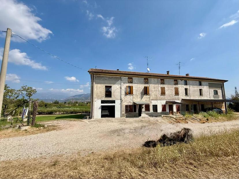 Villa in Localita ' Gatto, Bussolengo — foto 5 di 5