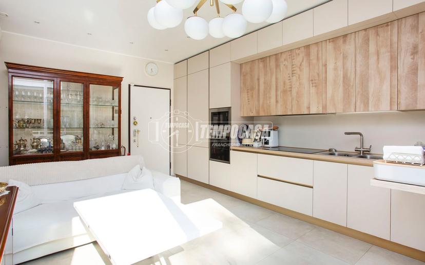 Trilocale in Via Privata Orio Vergani 14, Milano