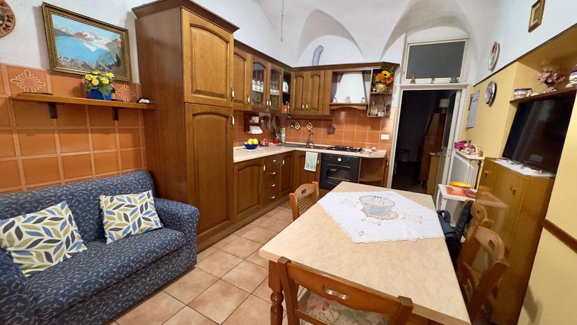 Trilocale in Via Diaz 10, Borghetto Santo Spirito — foto 5 di 5