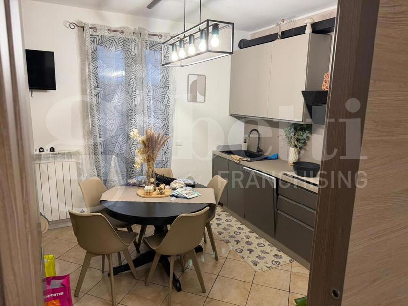Villa a schiera in Via Roma 10/E, Vellezzo Bellini — foto 5 di 5