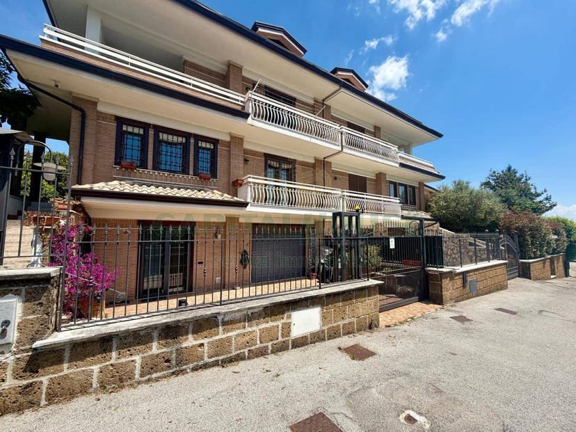 Villa in Contrada Pagliarone 23, Avellino — foto 5 di 5