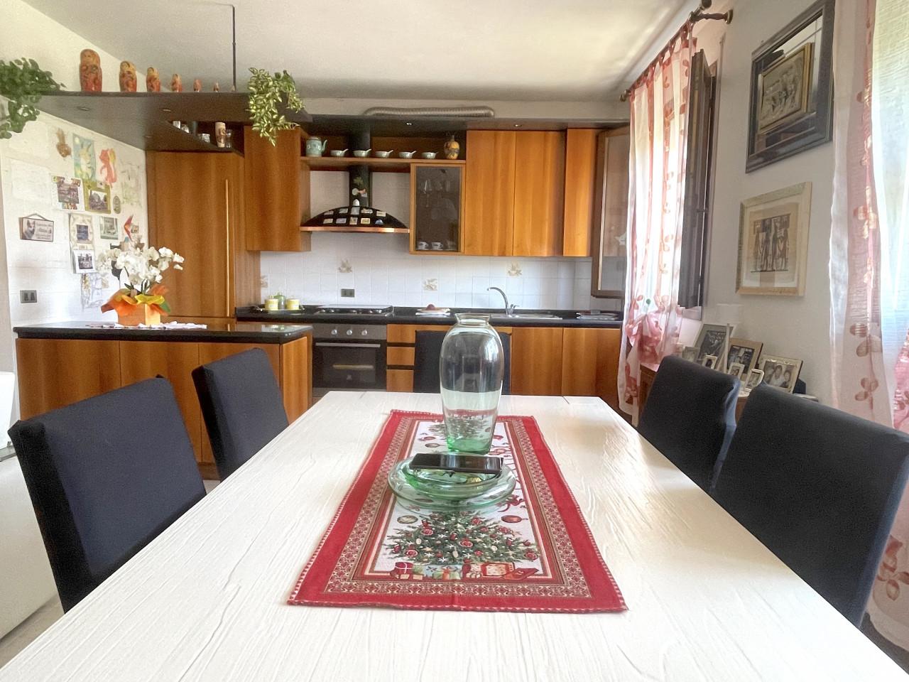 Trilocale in Via Villa del Bosco, Pontelongo