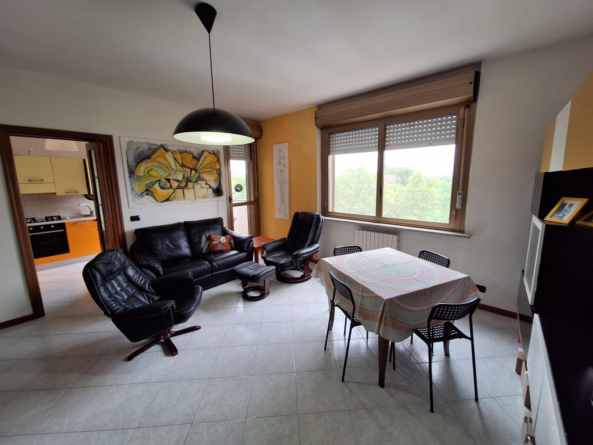 Quadrilocale in Via dei Glicini 18, Casale Monferrato