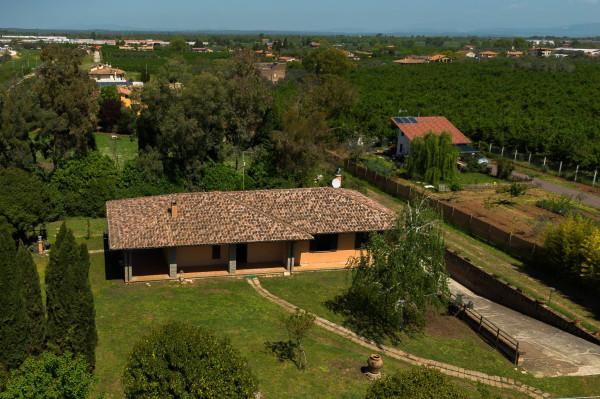 Villa, Fabrica di Roma