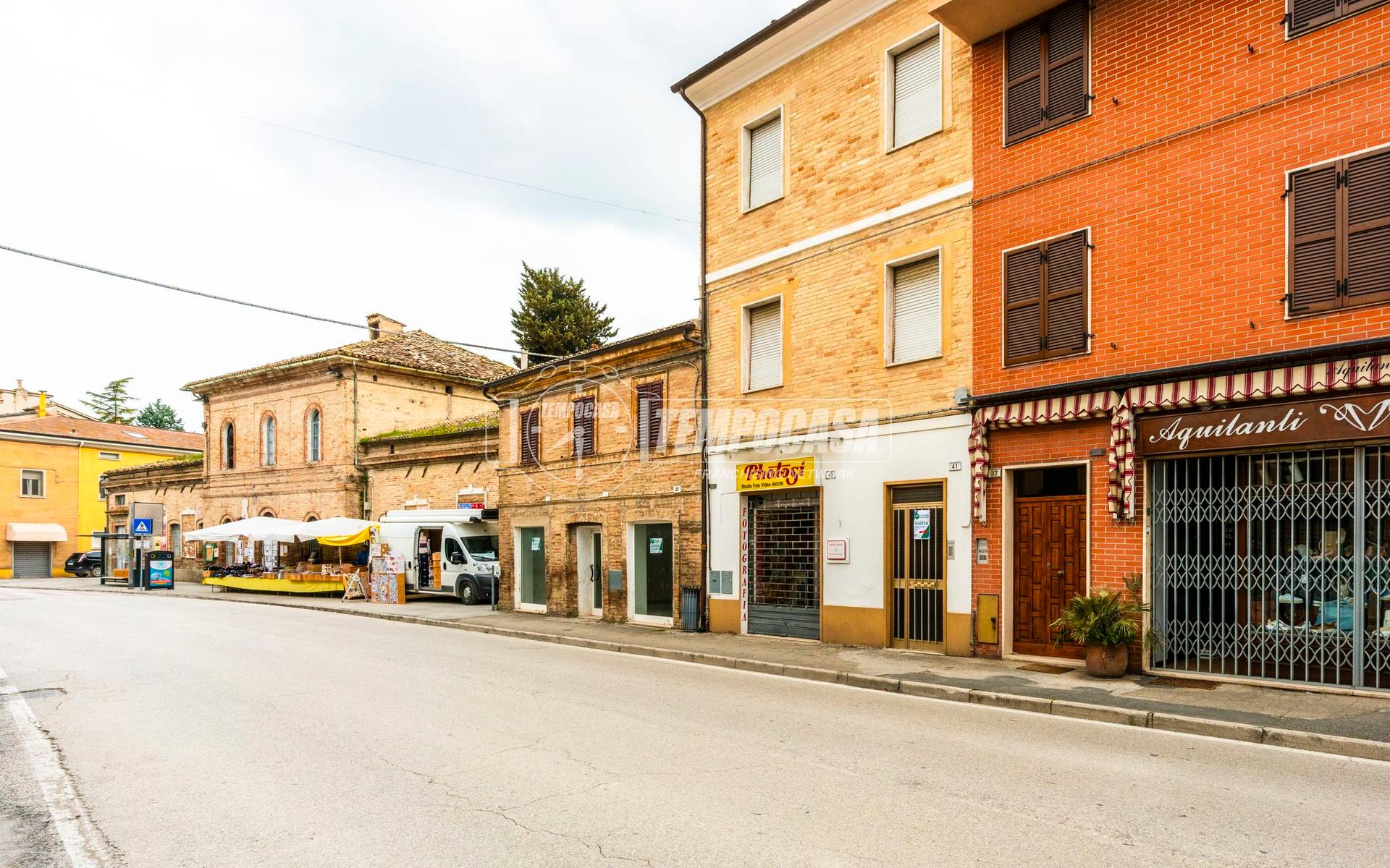 Casa indipendente in Borgo Nicolò Peranzoni, Macerata