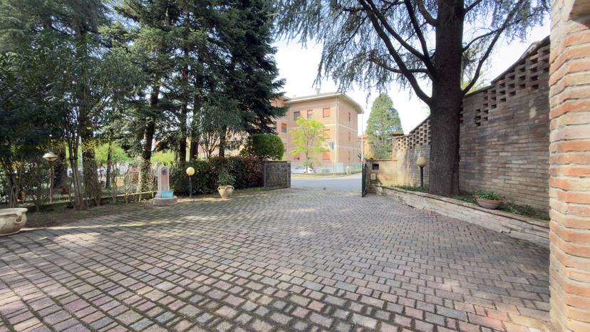 Villa plurifamiliare in Via Leopardi 20, Castelvetro di Modena — foto 3 di 5