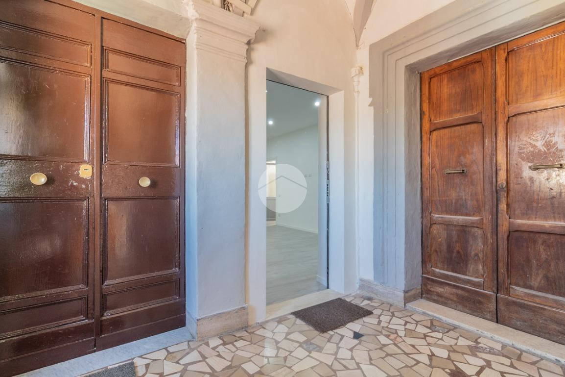 Trilocale in Via Umberto I 5, Castel Sant'Elia