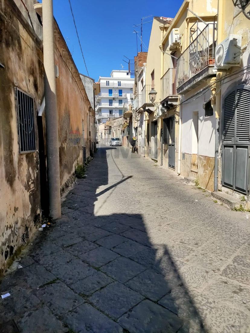 Casa indipendente in Via Guglielmo Marconi 76, Aci Catena — foto 2 di 5