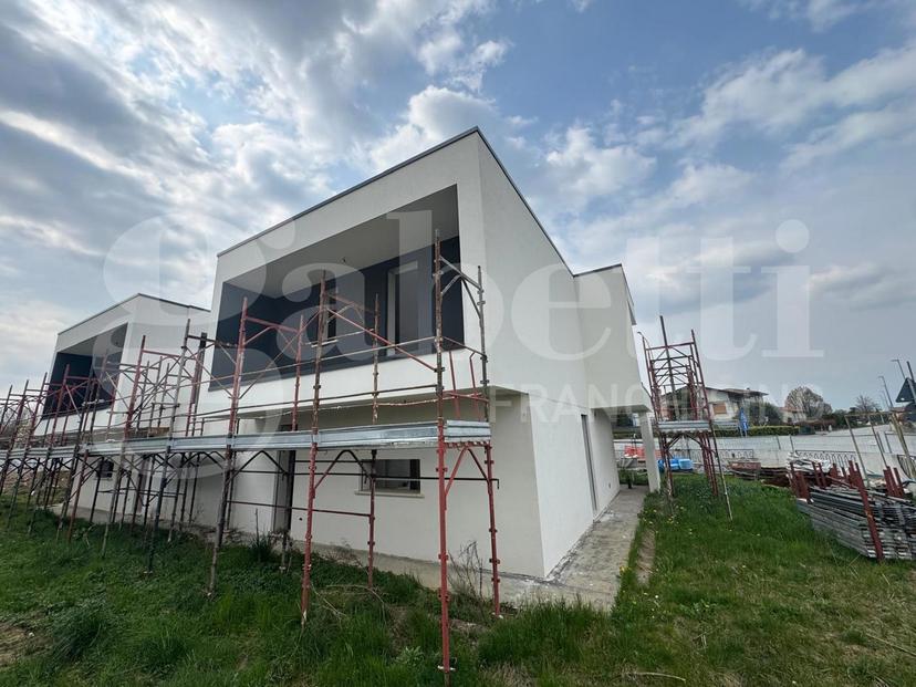 Villa bifamiliare in Via Campolongo Snc, Castelfranco Veneto — foto 5 di 5