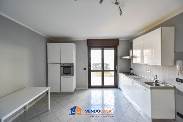 Trilocale in Via Alessandro Volta 27, Settimo Torinese — foto 5 di 5