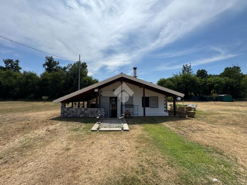 Villa in Str. Vicinale del Piaggio 67, Galliate — foto 2 di 5