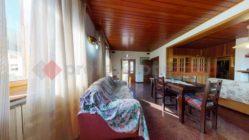 Casa indipendente in Via S. Andrea  58, Gallicano — foto 2 di 5