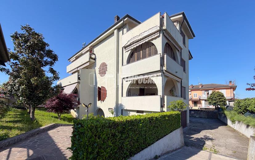Trilocale in Via Giuseppe Verdi 2, Comazzo — foto 5 di 5