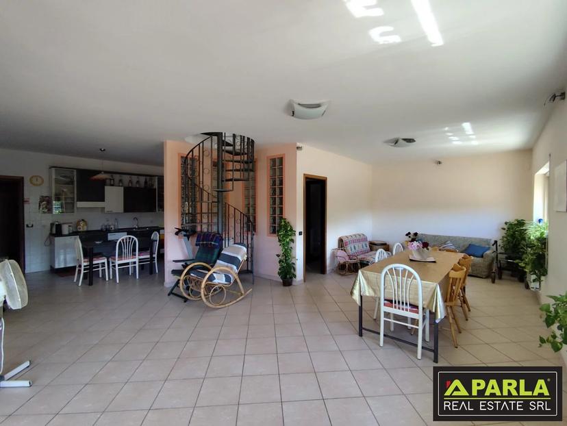 Villa in Leonforte, Leonforte — foto 2 di 5