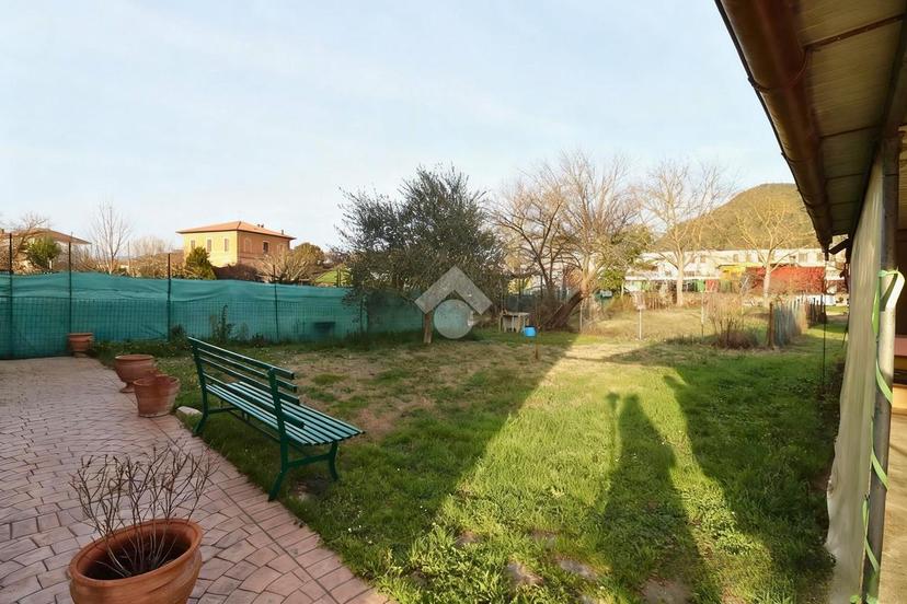 Villa in Via Faggetti, Terni — foto 2 di 5