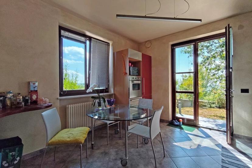 Villa, Trezzo Tinella — foto 4 di 5