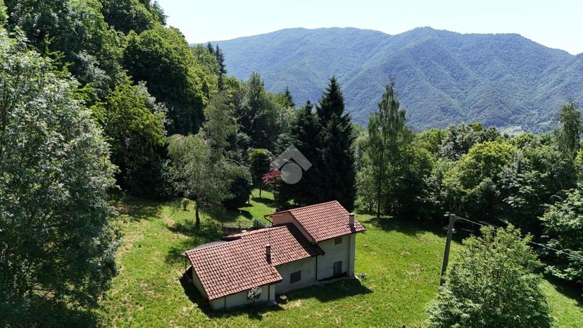 Casa indipendente in Via Bellini, Brondello — foto 4 di 5