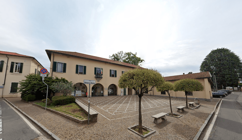 Stanza/Camera in Piazza Vittorio Veneto, Binago — foto 4 di 5