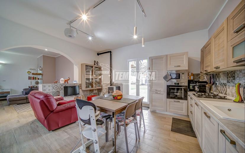 Villa in Via Luigi Cadorna 5, Cairate — foto 5 di 5
