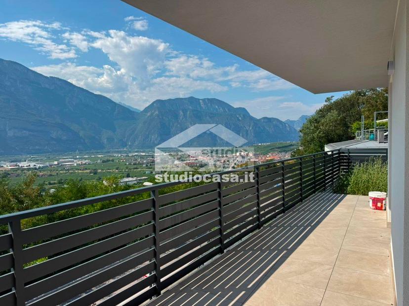 Quadrilocale in Via delle Tre Croci, Trento