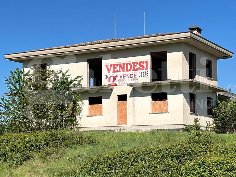 Villa in Località Formina Snc, Venafro — foto 3 di 5