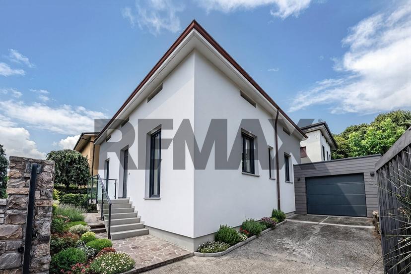 Villa in Via Cerioli Santa Costanza 14, Bergamo — foto 5 di 5