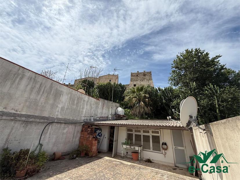 Casa indipendente in Via Roma  Sp52 82, Villafranca Tirrena — foto 4 di 5
