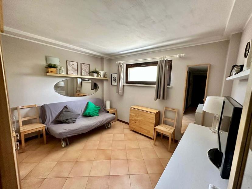 Monolocale in Via Liguria 14, Reggio nell'Emilia — foto 3 di 5