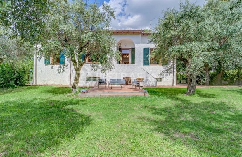 Villa, Seravezza — foto 2 di 5