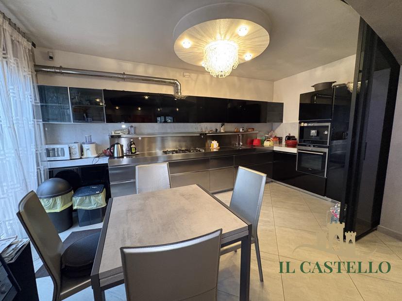 Appartamento in Via Vittorio Formentano, Castiglione del Lago — foto 2 di 5