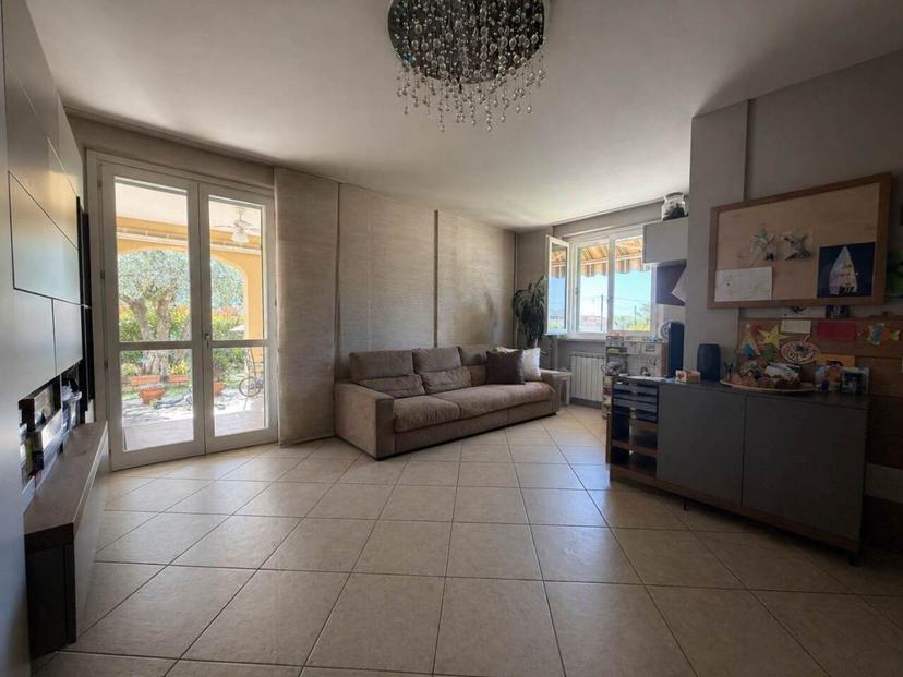Villa a schiera in Via Palvotrisia, Castelnuovo Magra — foto 2 di 5