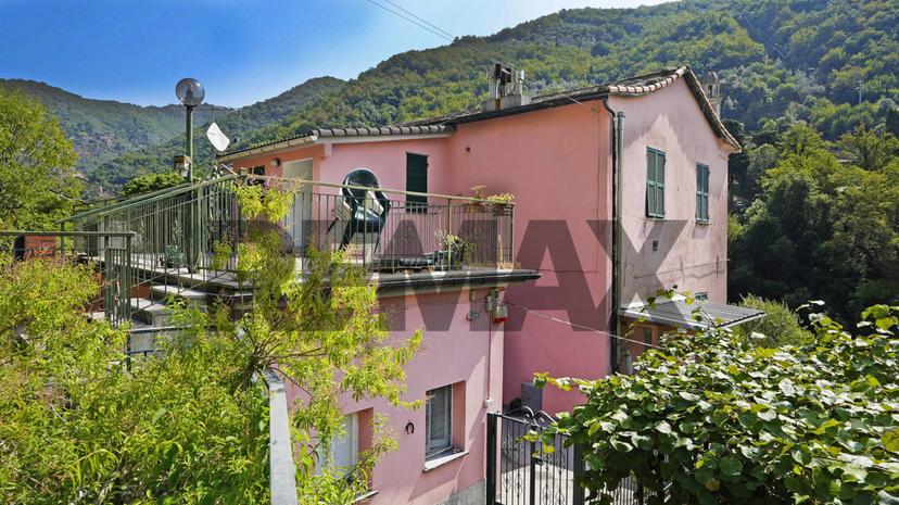 Villa, Avegno — foto 2 di 5
