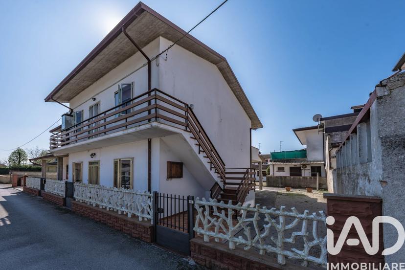 Villa in Via Pontelangorino Centro 52, Codigoro — foto 2 di 5