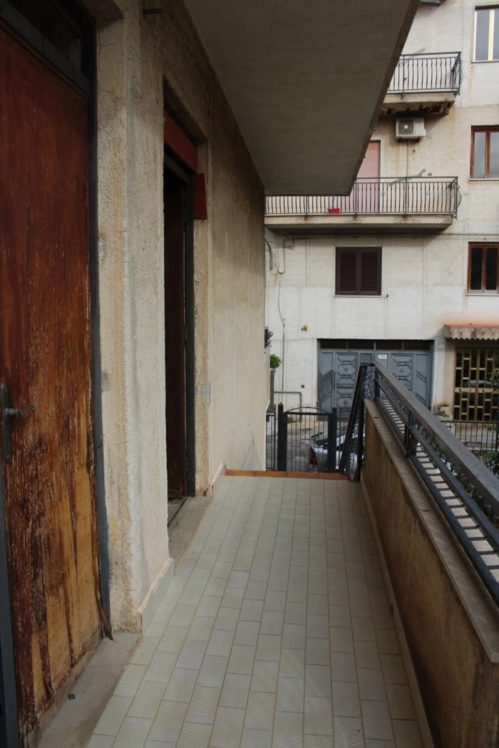 Attico in Via P. Allotta 4, Belmonte Mezzagno — foto 2 di 5
