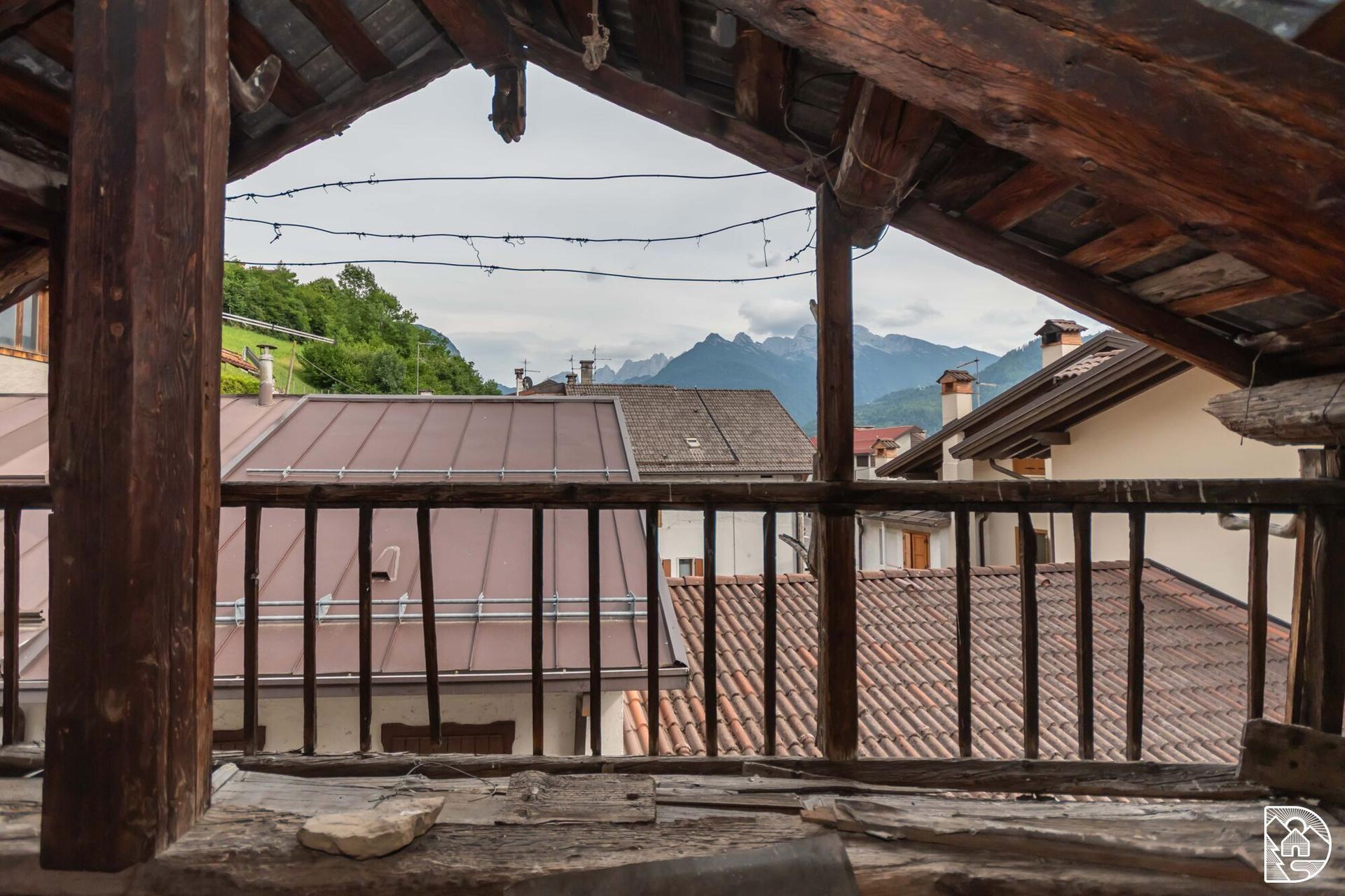 Villa in Frazione Toccol 114, Agordo