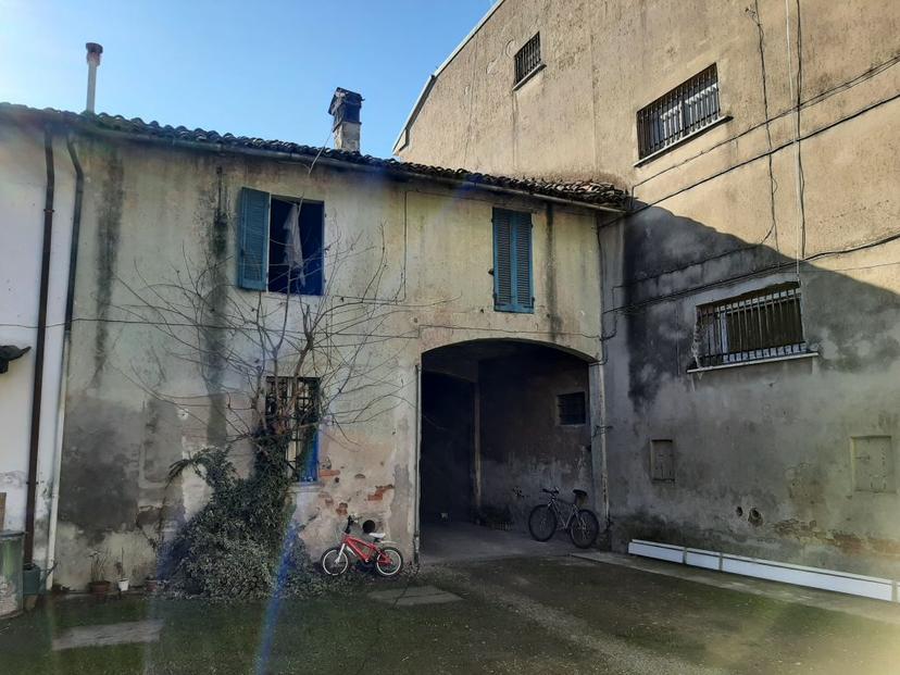 Villa a schiera, Guardamiglio — foto 3 di 5