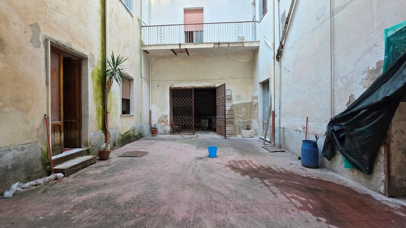 Terratetto plurifamiliare in Via Ponte Carolino 372, Maddaloni — foto 2 di 5